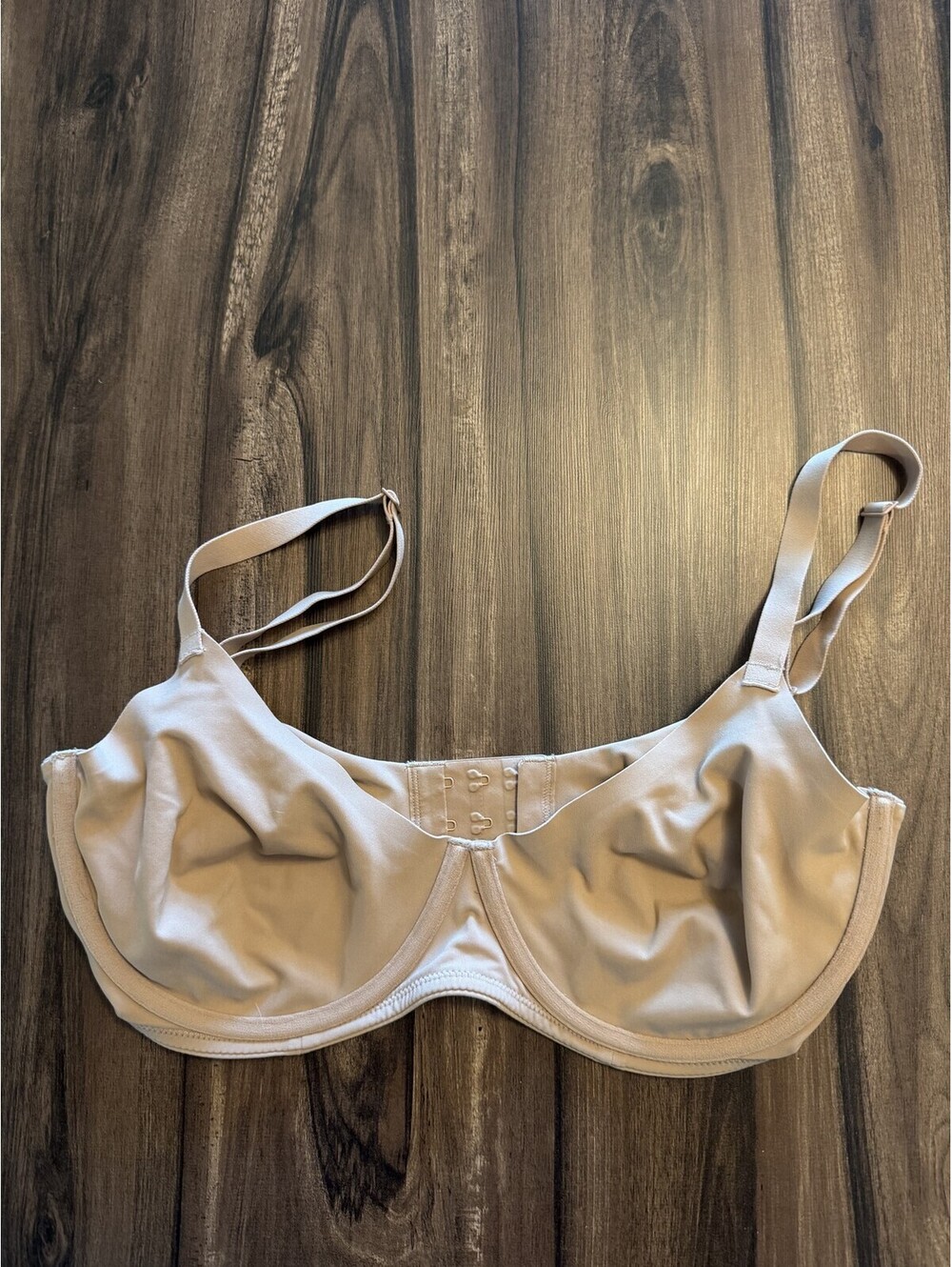 SKIMS Underwire Bra Beige Women Size 36DD NWOT
